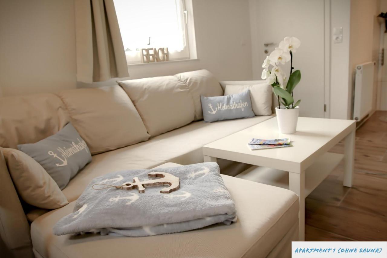 Tolles Studio Apartment In Tossens Fuer Junge Paare Exterior photo
